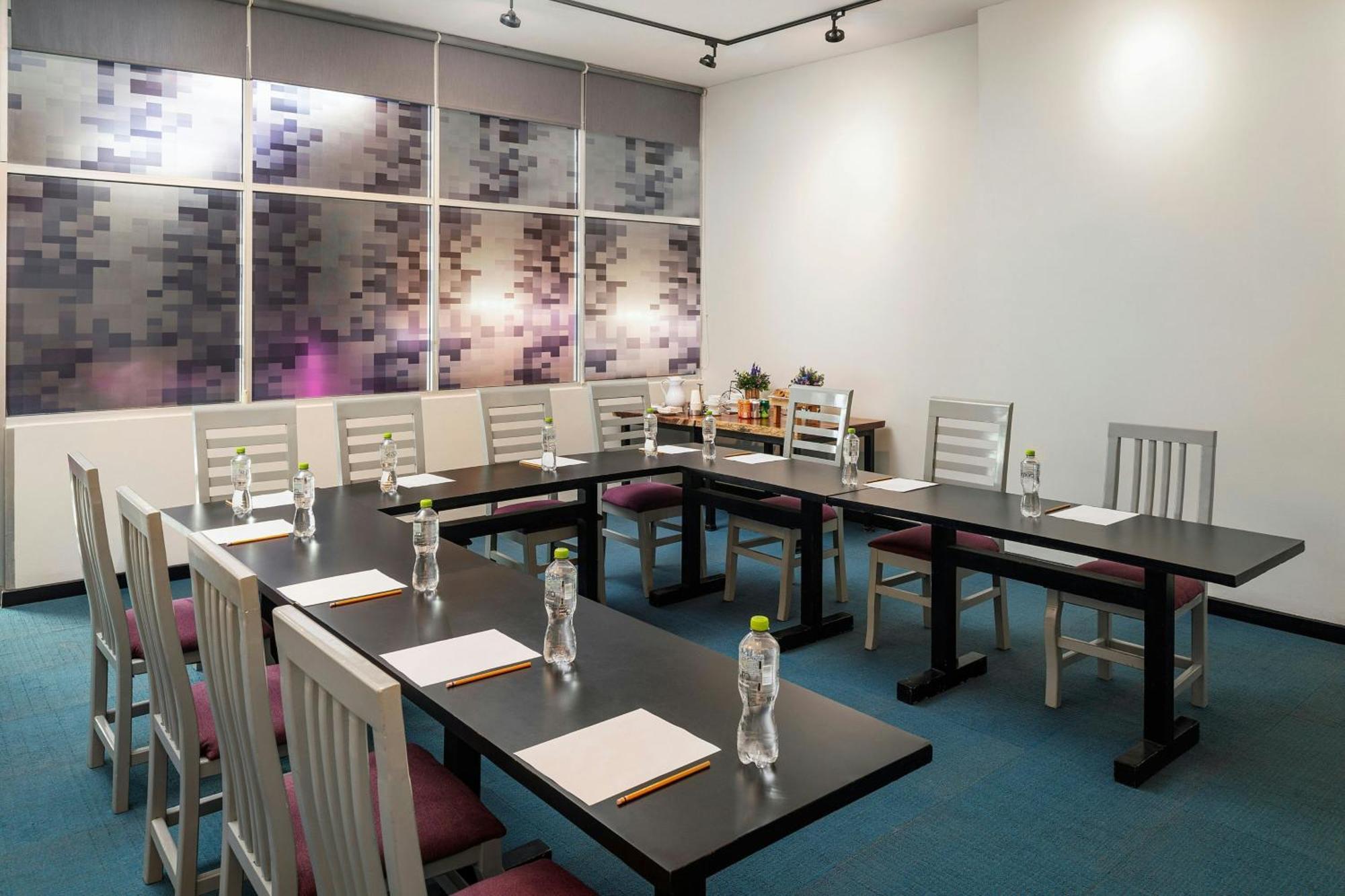 Renovated Aloft Cancún Eksteriør bilde