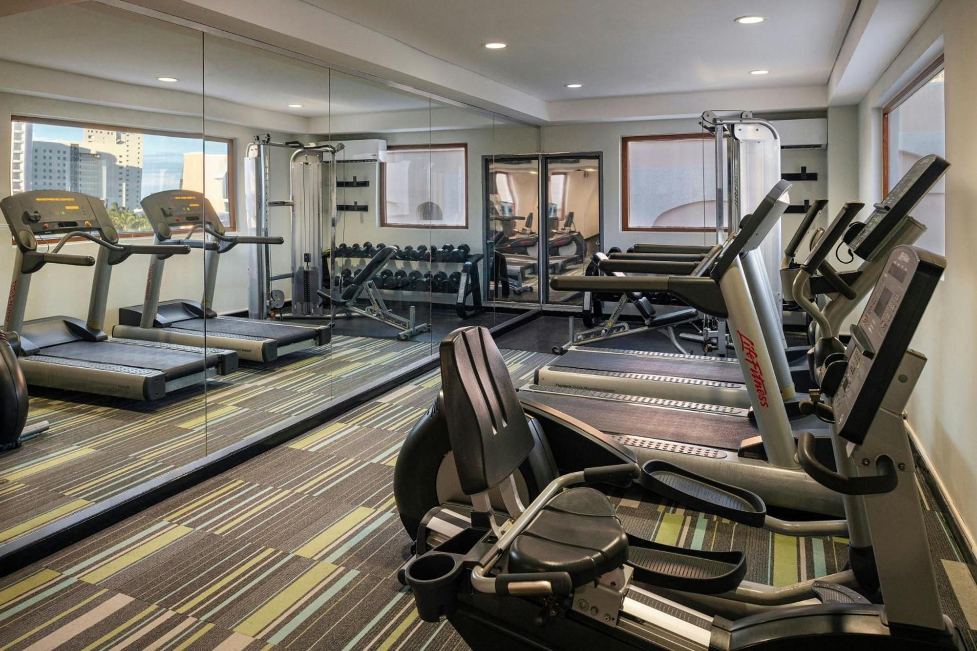 Renovated Aloft Cancún Eksteriør bilde