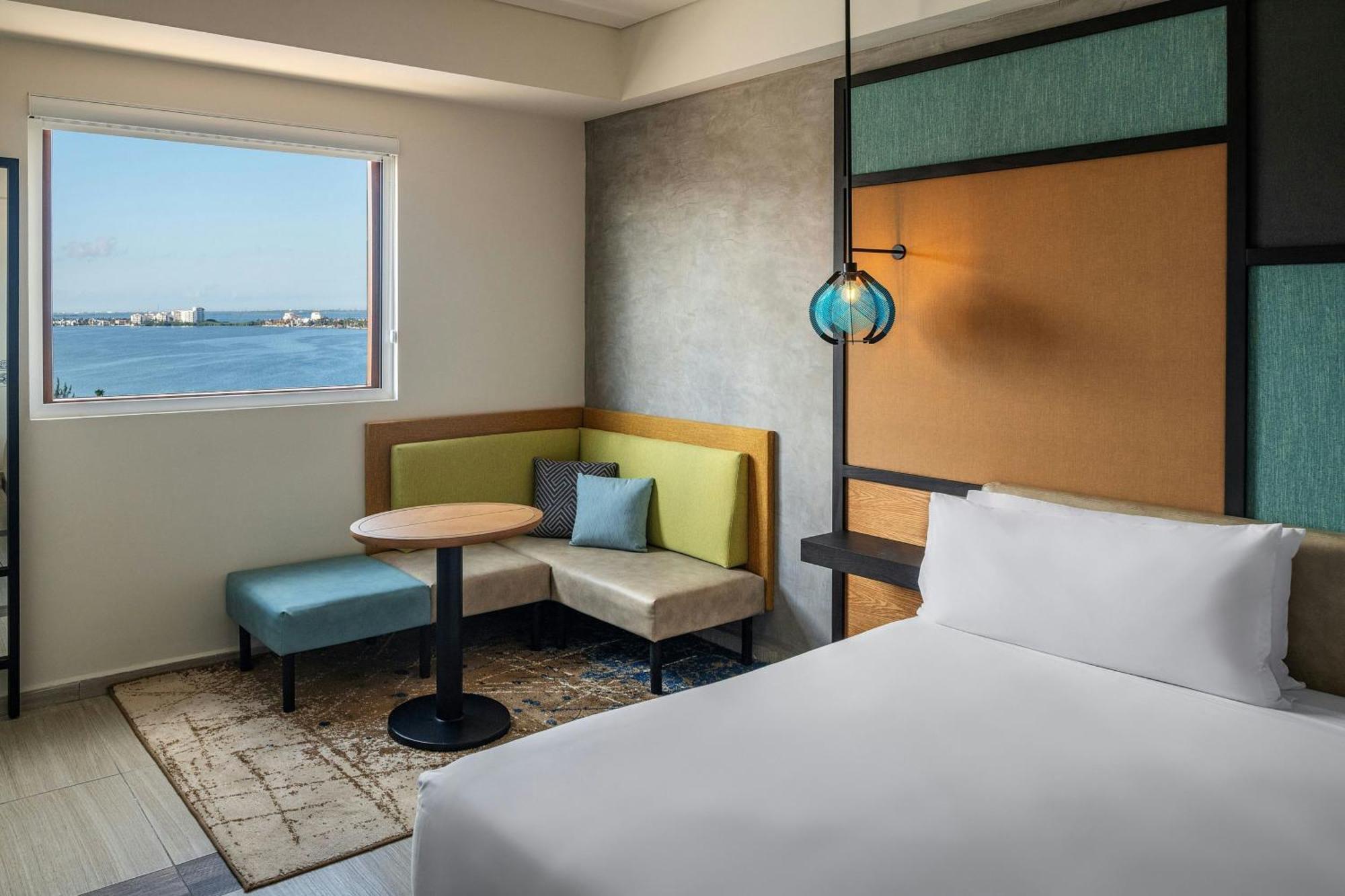 Renovated Aloft Cancún Eksteriør bilde