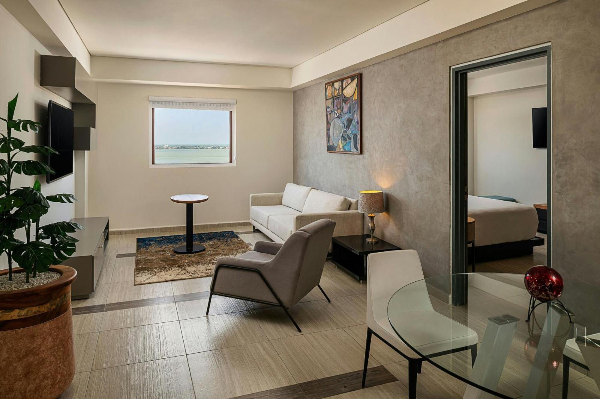 Renovated Aloft Cancún Eksteriør bilde